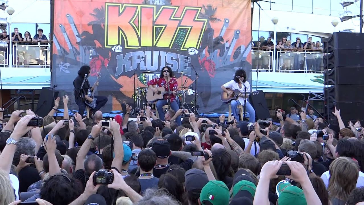KISS KRUISE 2 SAILAWAY SHOW PART 1 OCT. 31, 2012