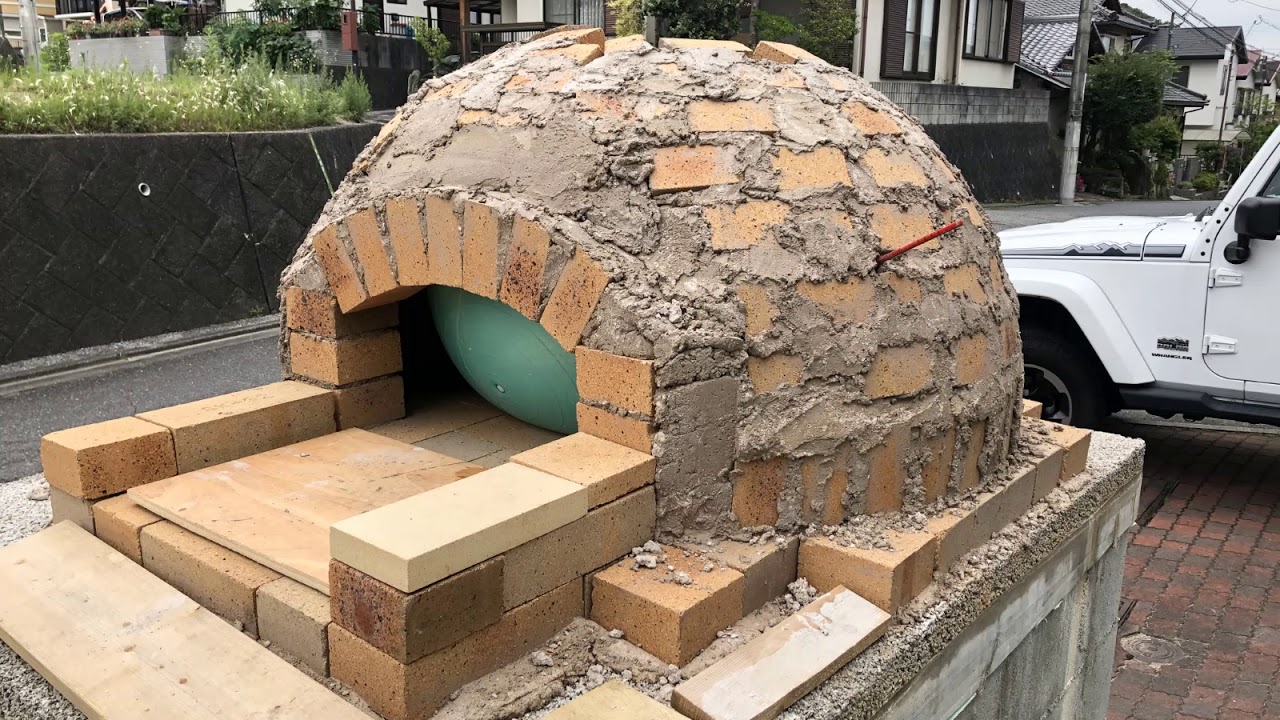 ステイホームがきっかけでピザ窯を作ってみた。Stay Home Woodfired Pizza Oven Project