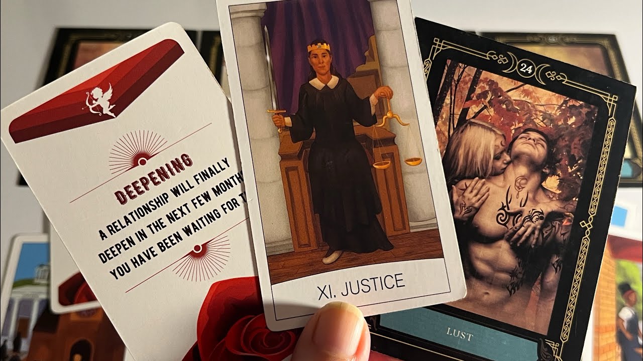 Person on your mind : Current Feelings for you💞Hindi tarot card reading