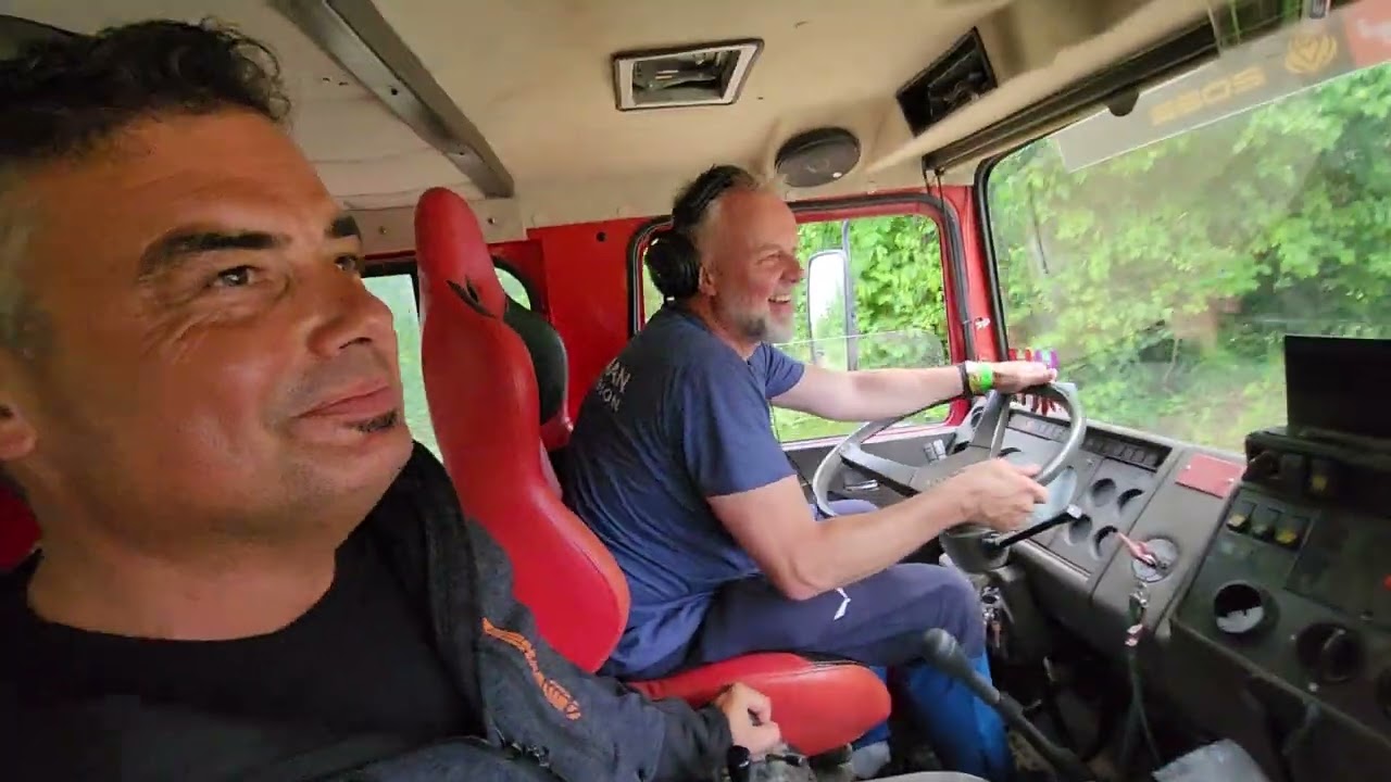 Wohnmobil LKW-OFFROAD mit German Television Sven Herzog und 4wheel24 Tobi.