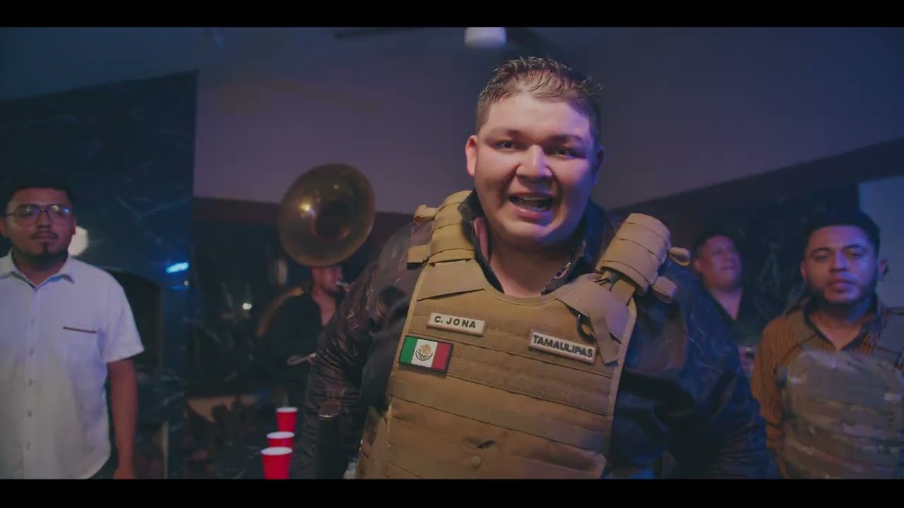 Manuelito X Compa Jona X Chaparro Córdova - La Primiza (Video Oficial)