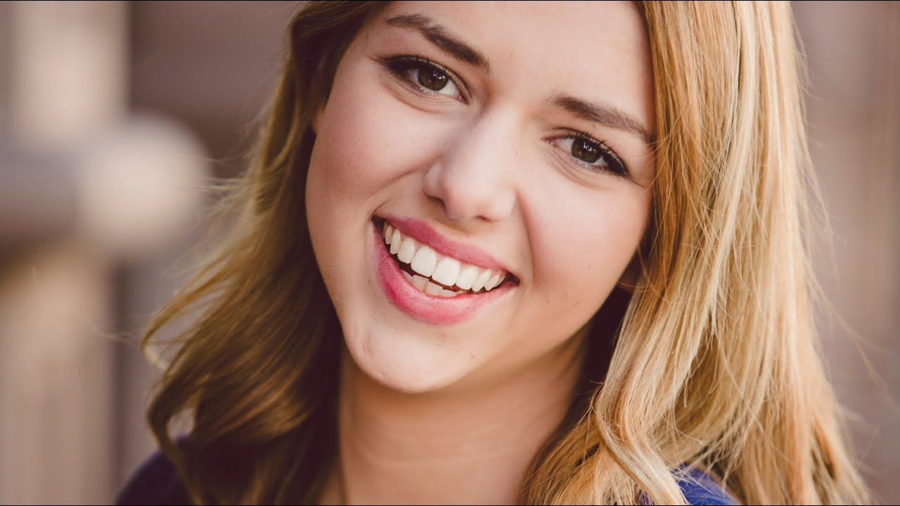 Stunning SENIOR PICTURES in Charleston SC- King Street Studios