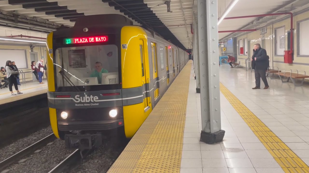Buenos Aires Subte Line A Action