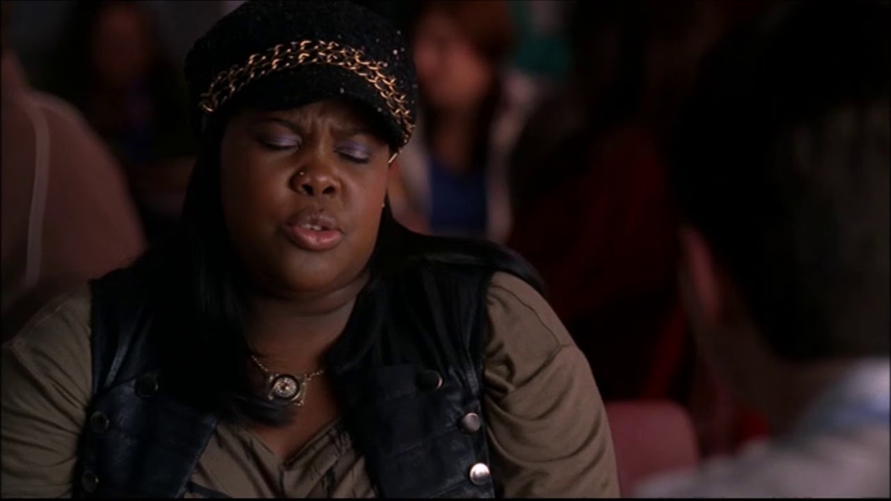Glee - Kurt Sets Up Mercedes With A Date and Mercedes Starts A 'Tot War' 2x07