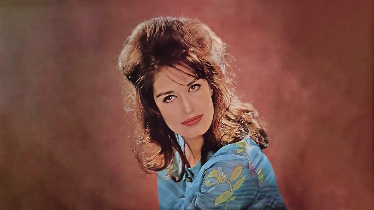 Dalida - Sois heureux