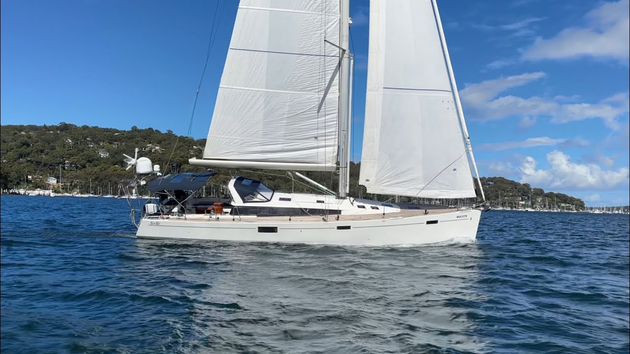 Beneteau Sense 50 ‘Mia 3’ sailing in Sydney. Now located in Darwin, Australia