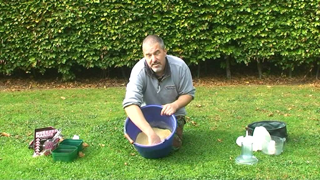 How to make the ultimate Method groundbait for big carp
