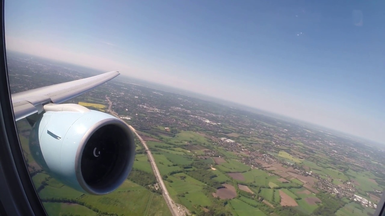 Onboard Tripple 7 Take-Off - Business Class - Austrian Airlines - GE90 OE-LPE - Boeing 777