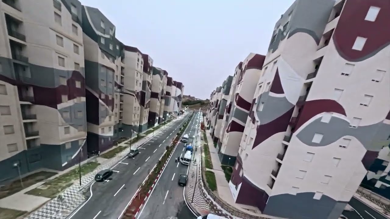 بطاقة فنية حول القطب الحضري 