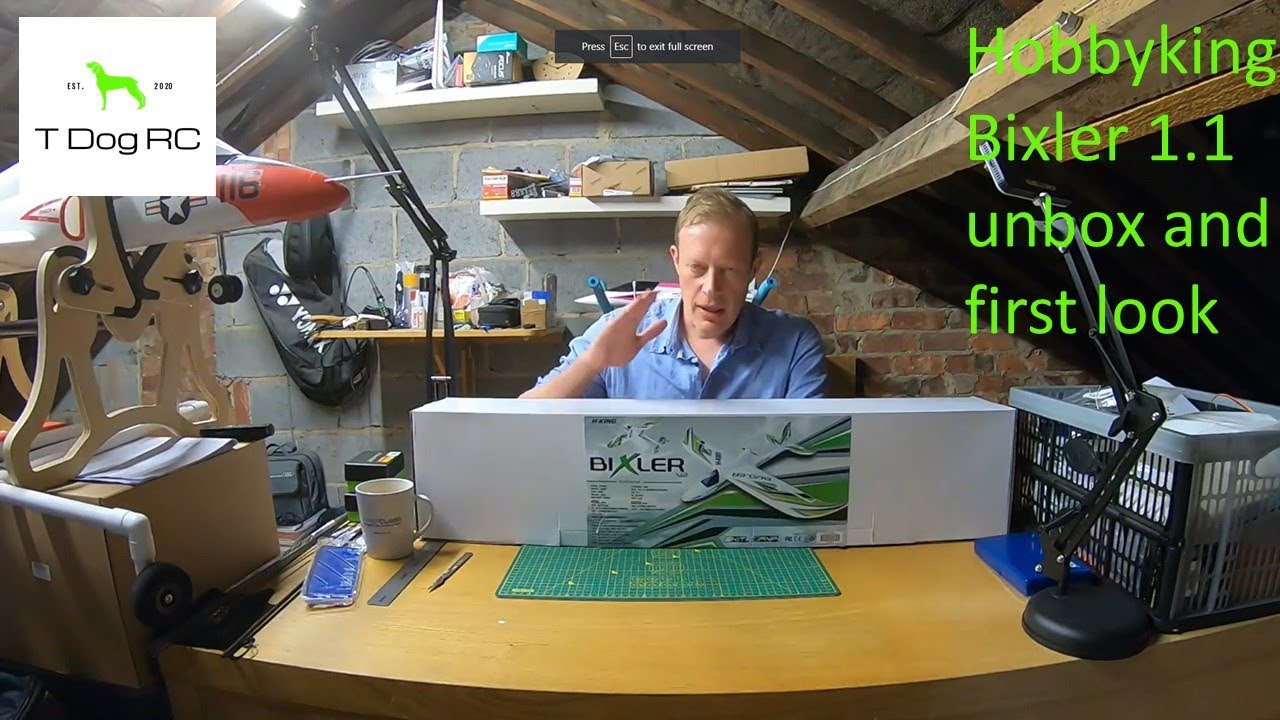 Hobbyking Bixler 1.1 unboxing and first look