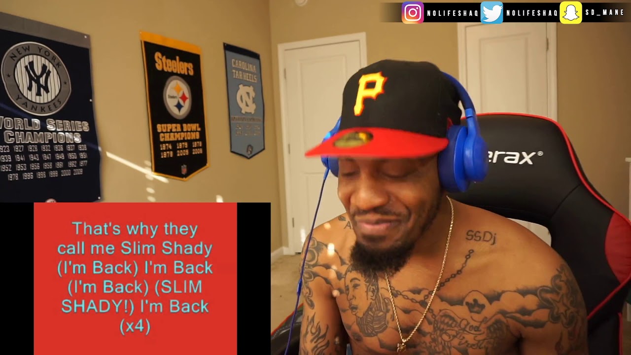 REACTING TO EMINEM 