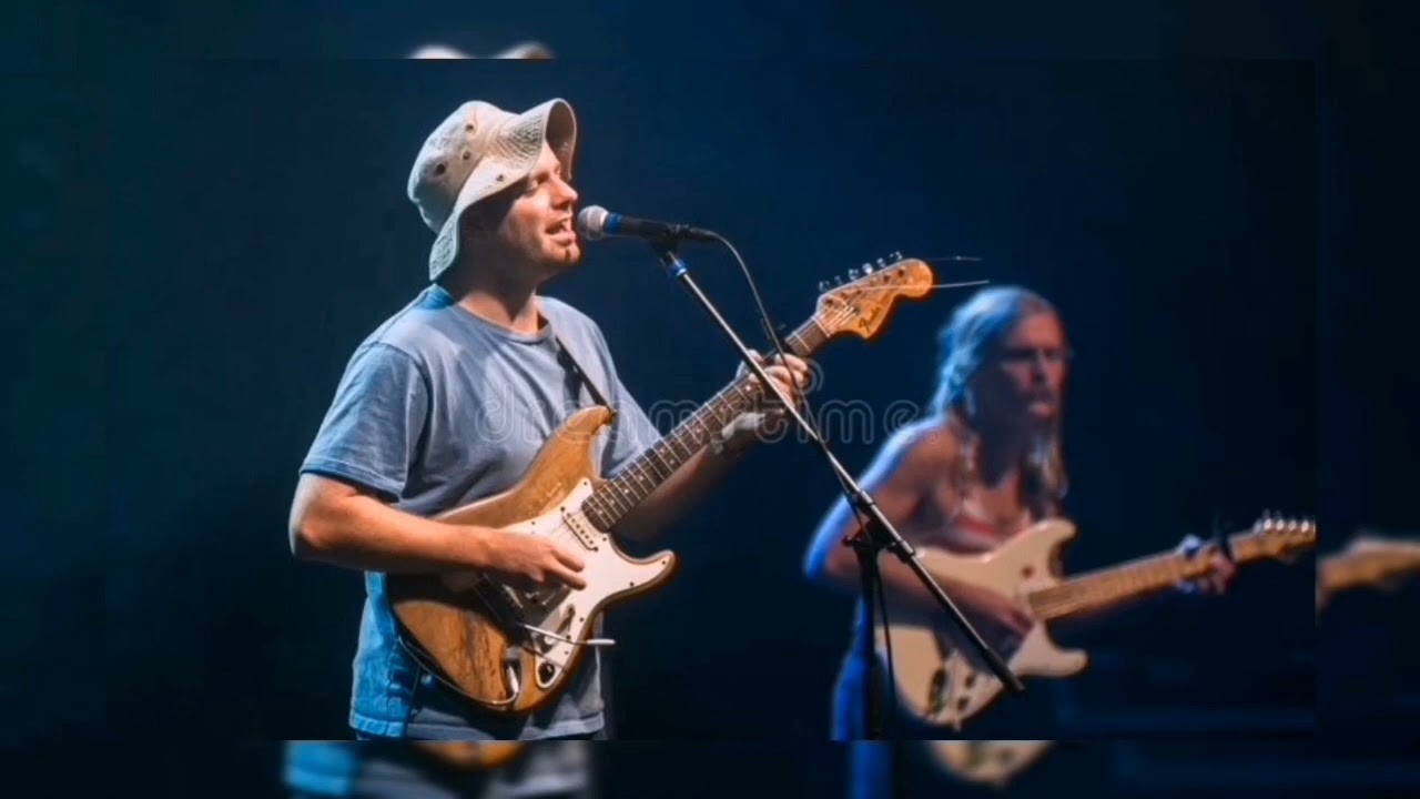 mac deMarco: passing out pieces of me (sped up)