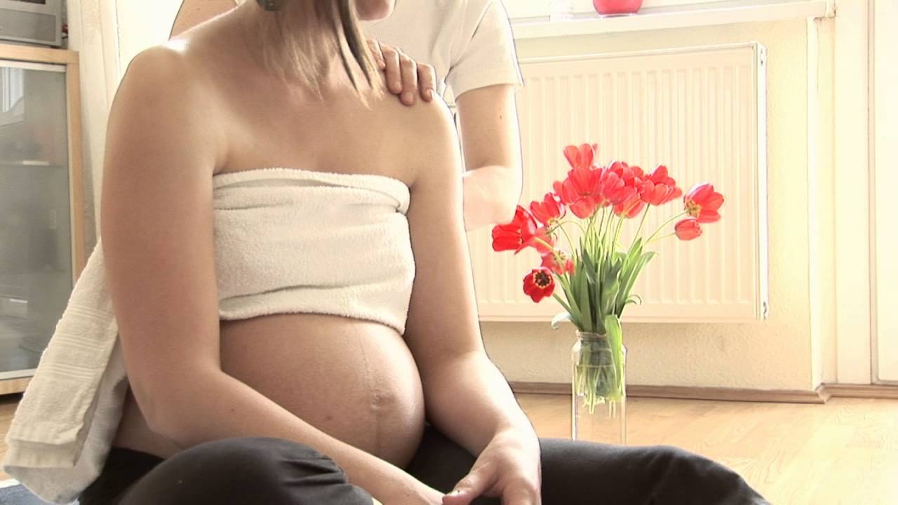 Maternity Massage / Kismama massz&aacute;zs L&eacute;n&aacute;rd Orsival