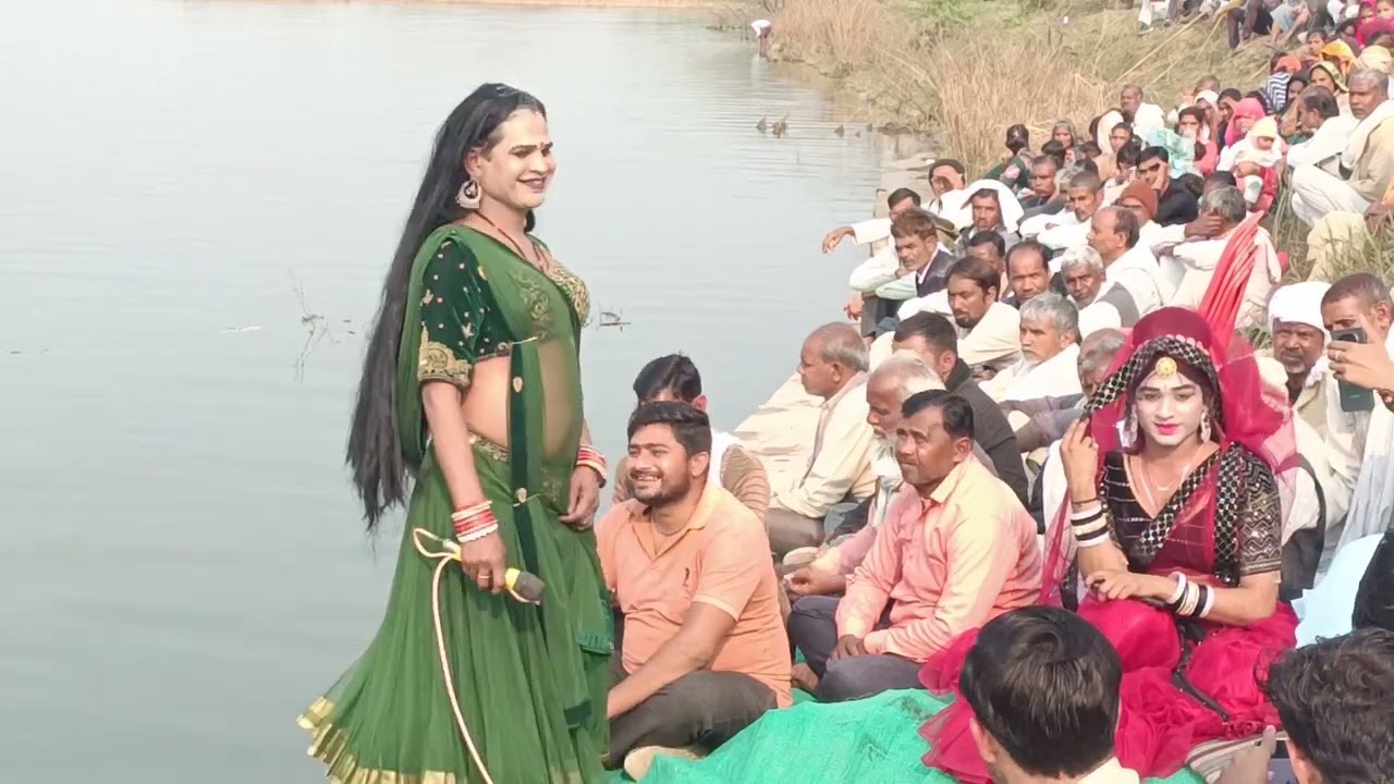 देवेन्द्र जी द्वारा बड़ी ही सुंदर भजन वा गजल की प्रस्तुति रामलीला प्रोग्राम हरसुंडी सरीला 