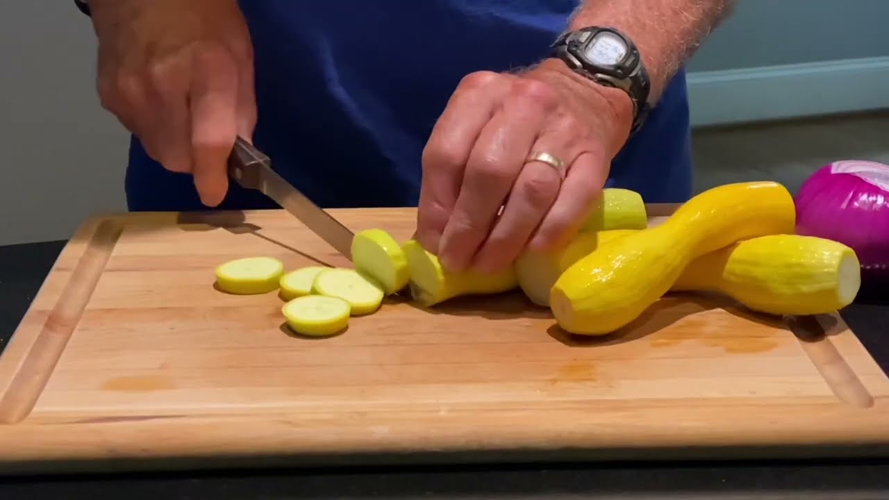 SWEET YELLOW SQUASH PICKLES