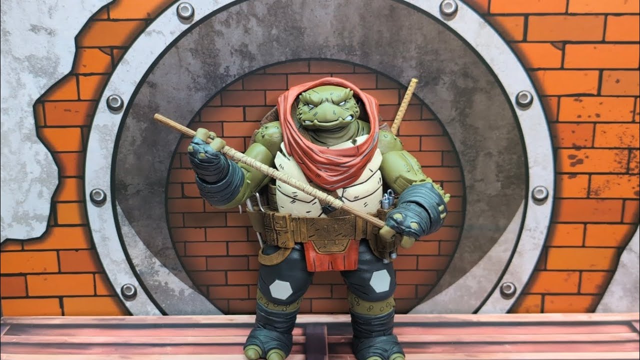 Neca TMNT - The Last Ronin: Odyn figure review