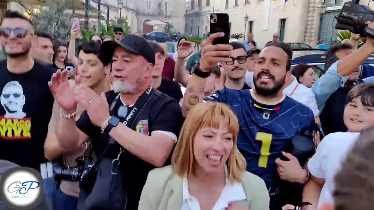 Festeggiamenti Finale Play Off A.Toma Maglie 2024/2025in Piazza Aldo Moro a Maglie