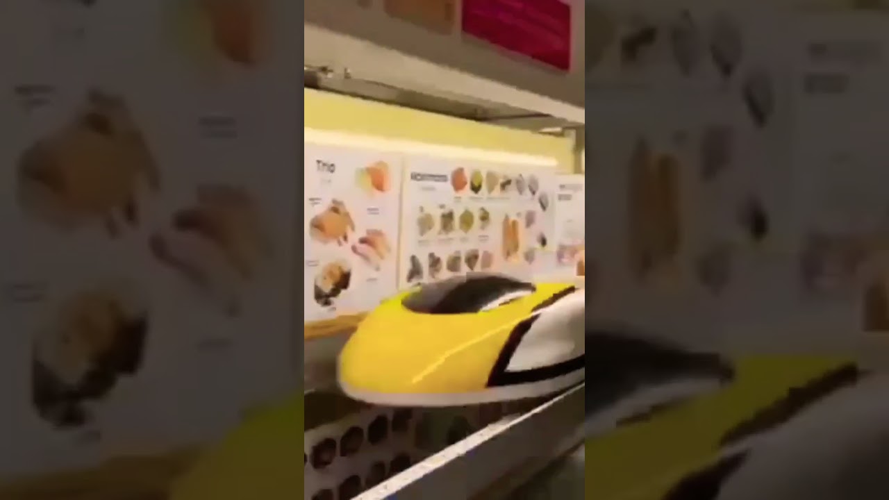 food is coming!!!😊😁😋 #railfood #enjoylife #foodisbestwithbestie