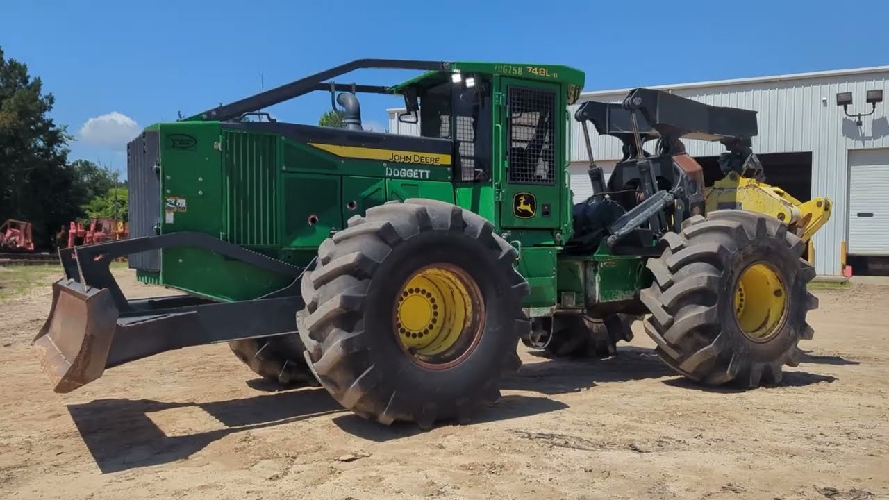 2020 Deere 748L-II