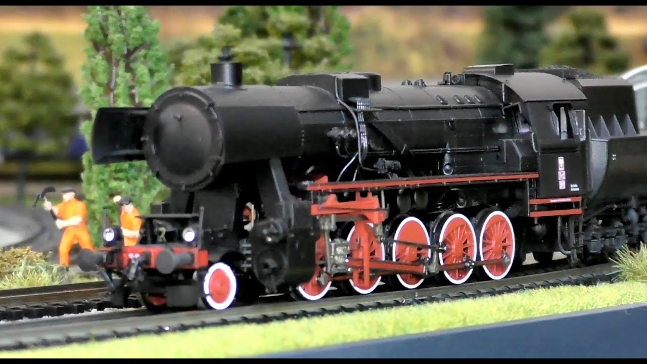 Roco 72063 Class Ty2 Polish State Railways PKP Steam Locomotive with Digital Sound