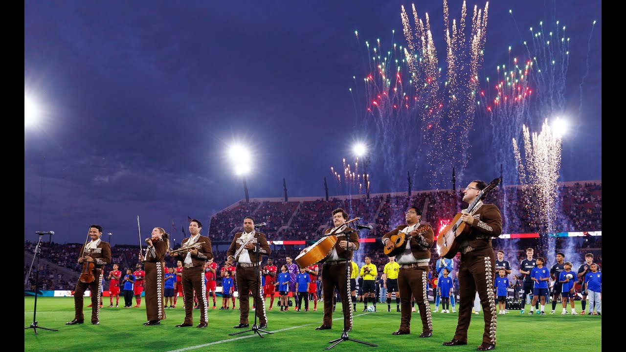 Himno Nacional Mexicano & United States National Anthem - Mariachi Internacional San Diego - SDFC