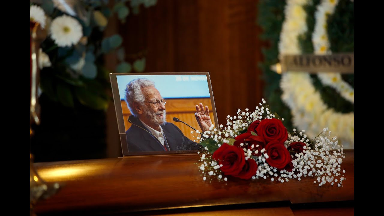 Despiden a Enrique Dussel, 