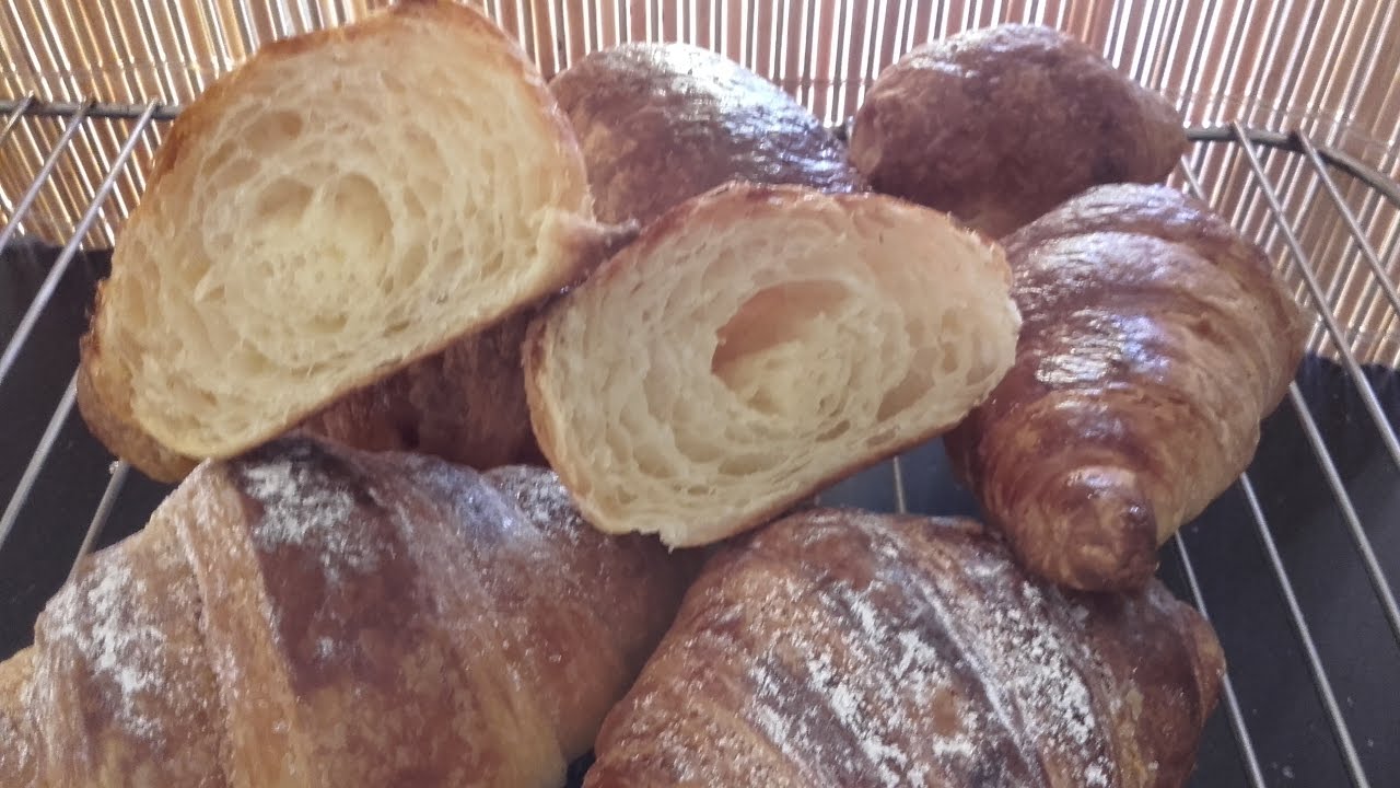 Brioche senza planetaria fatti in casa come al bar ☆ Cucina Facile