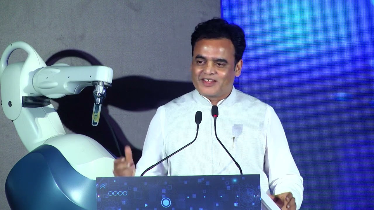 Dr. C. N. Ashwath Narayan addresses the gathering : Future Decoded | SPARSH Hospital