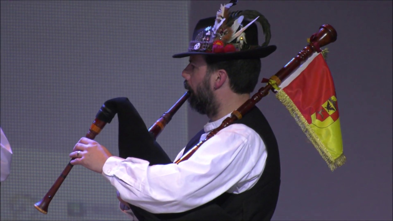 BAGHETER BERGAMASCHI (Bergamo) alla RASSEGNA DI MUSICHE E CANTI FOLKLORICI ED ETNICI