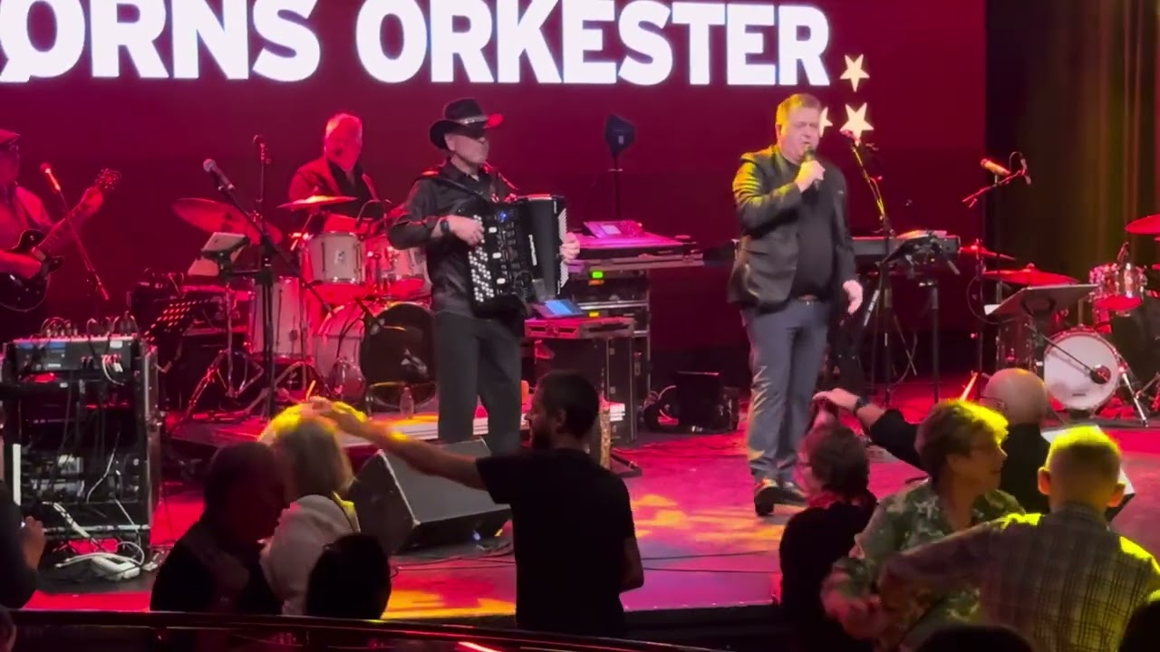 Mitt Bæljespell med Bjørns Orkester på Dansefot Cruise Oslo Kiel Dansnytt Bjørn Weiby