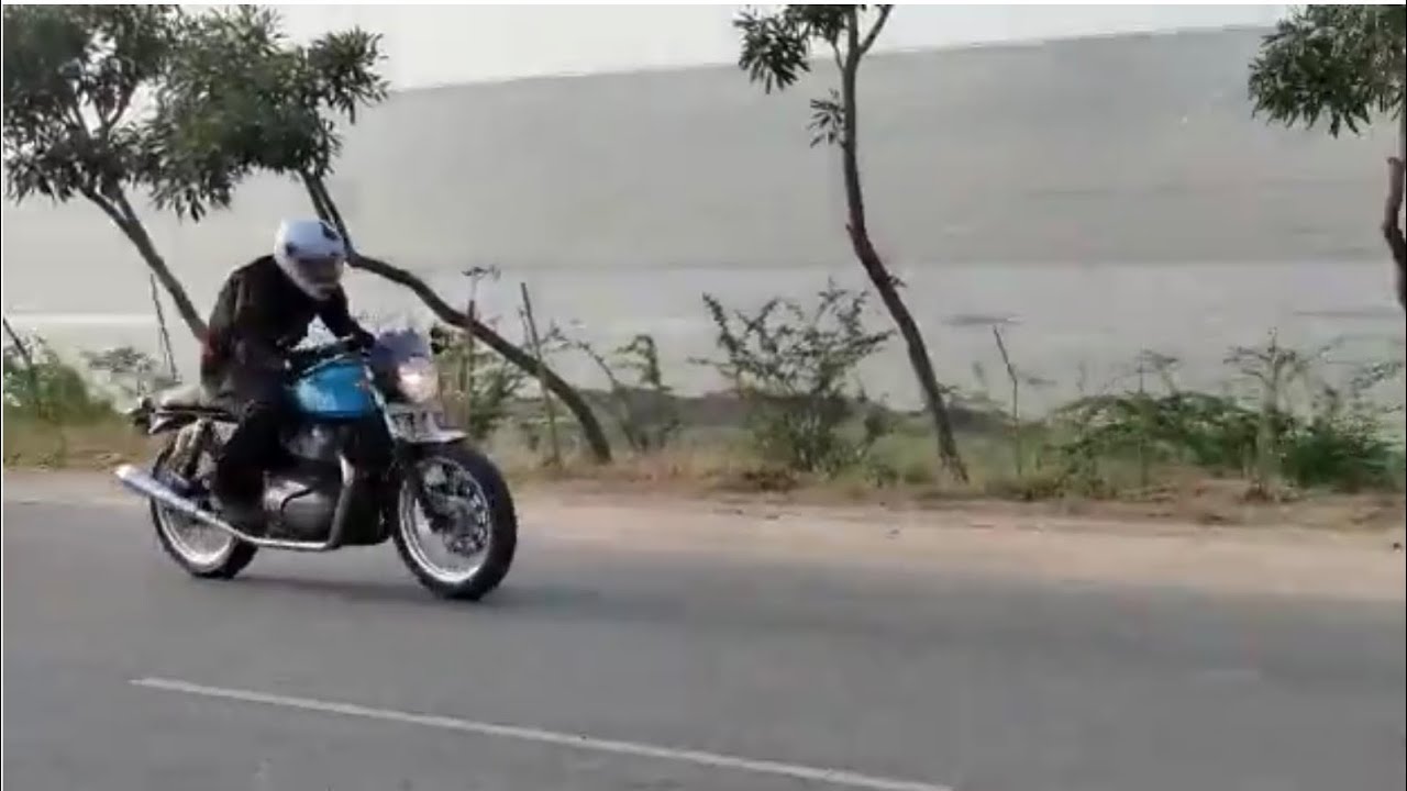 Royal Enfield GT 650 Flyby Raw Sound 