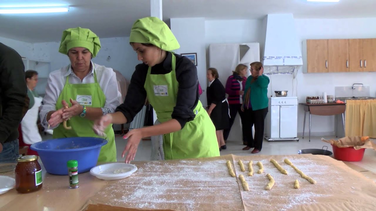 Receta tradicional en VALDEMORALES: Piñonate