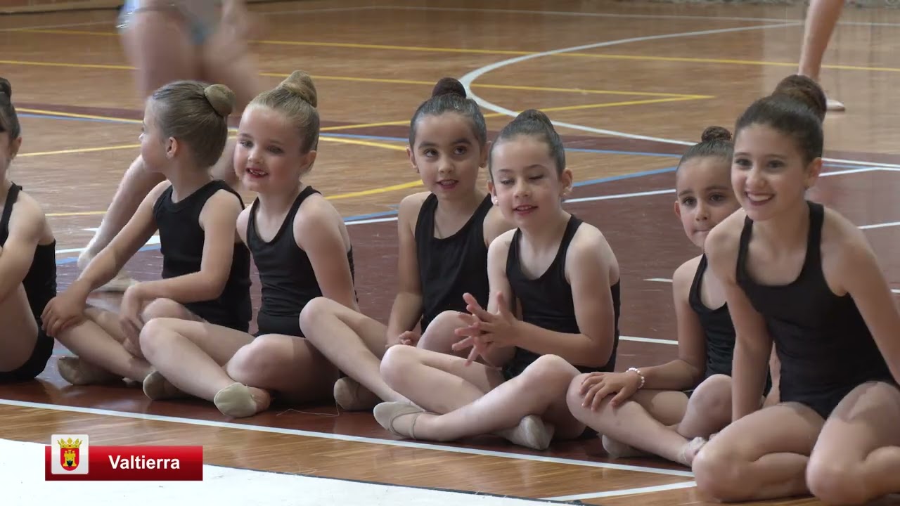 Exhibición de gimnasia rítmica