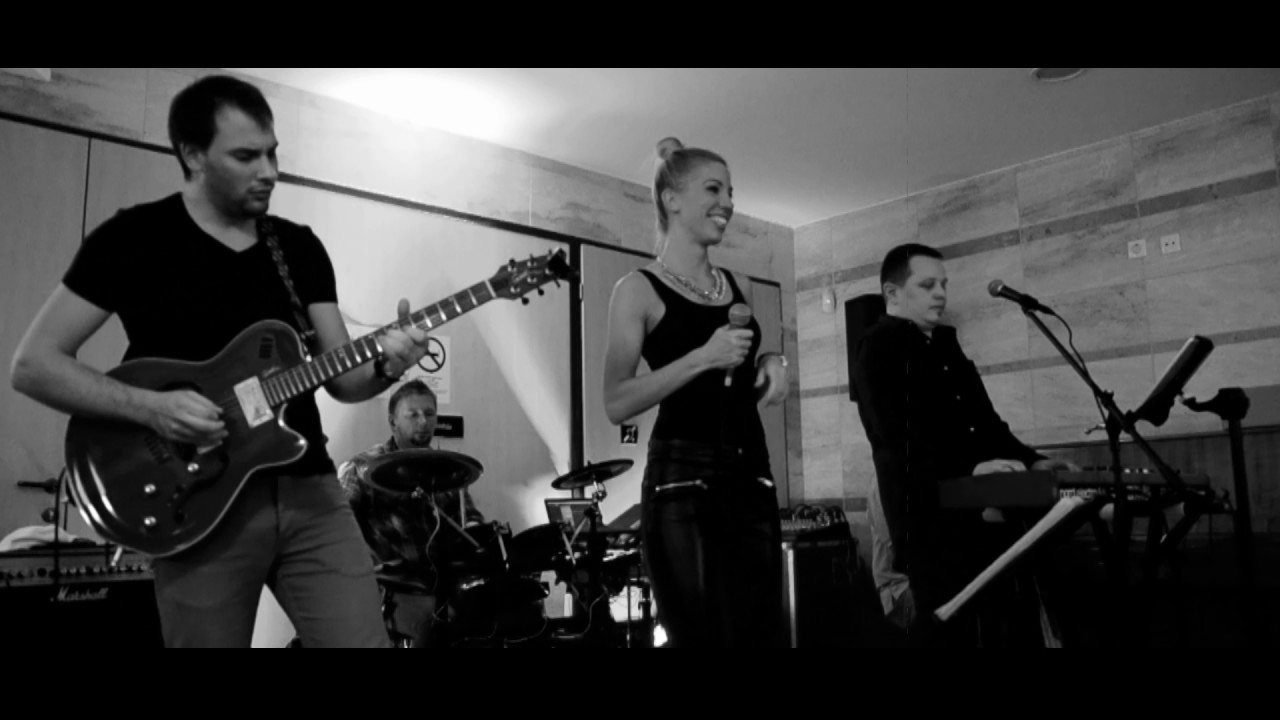 Aznaposok - Gyűrd &ouml;ssze a lepedőt - Mizu (Tankcsapda-Fluor Tomi Cover-Acoustic Live)