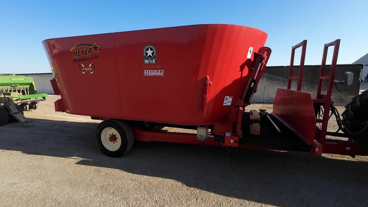 Conveyer Breakdown & Meyer TMR Mixer for Sale