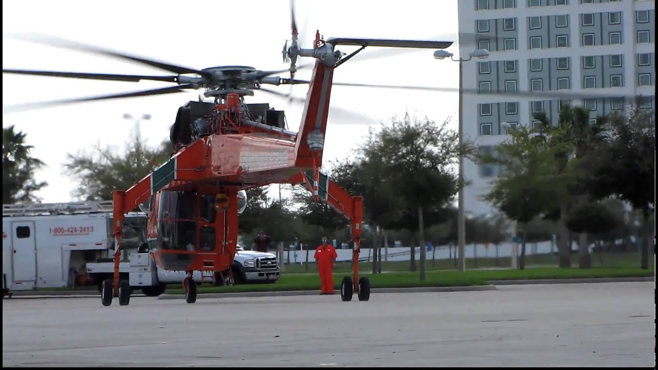 It's HoverTime! Skycrane landing at Orlando Convention Center HELI-EXPO 2011 3/2/11