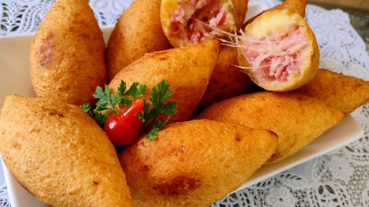 Faça sem FARINHA esse é o melhor BOLINHO DE MANDIOCA que já fiz