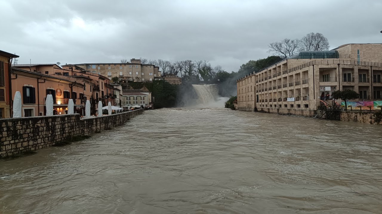 Isola del Liri Sei Gennaio 2026 Cascata Grande
