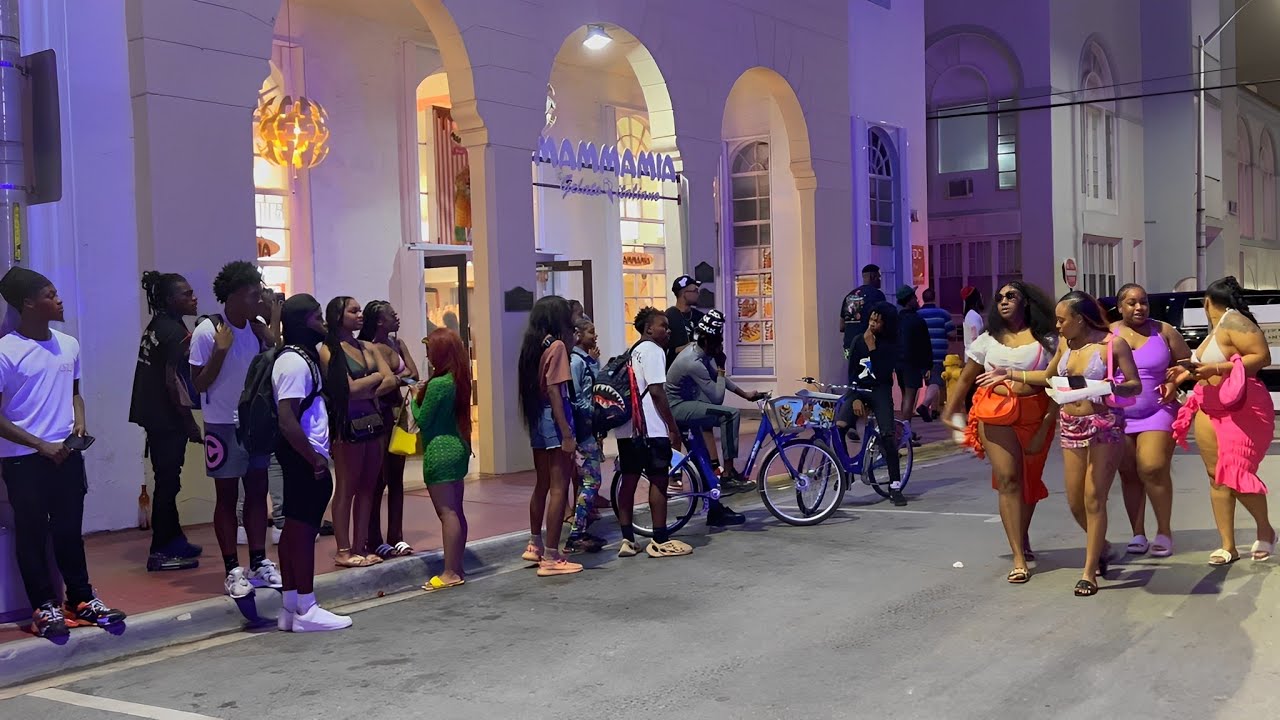 Spring Break 2023 | Miami Beach Ocean Drive & Collins Avenue Day After Curfew