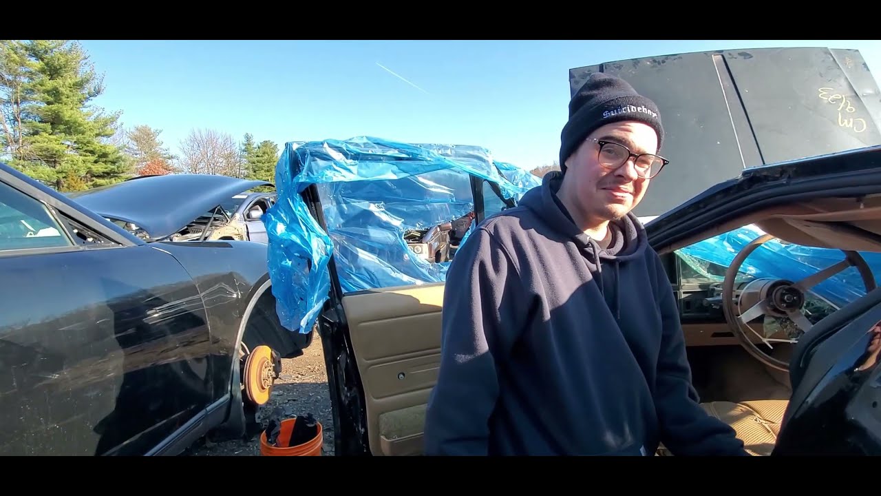 #junkyard  gold ! #jeep #Comanche #Commander and #300c parts picked @ Harrys U Pull It ! #pickers