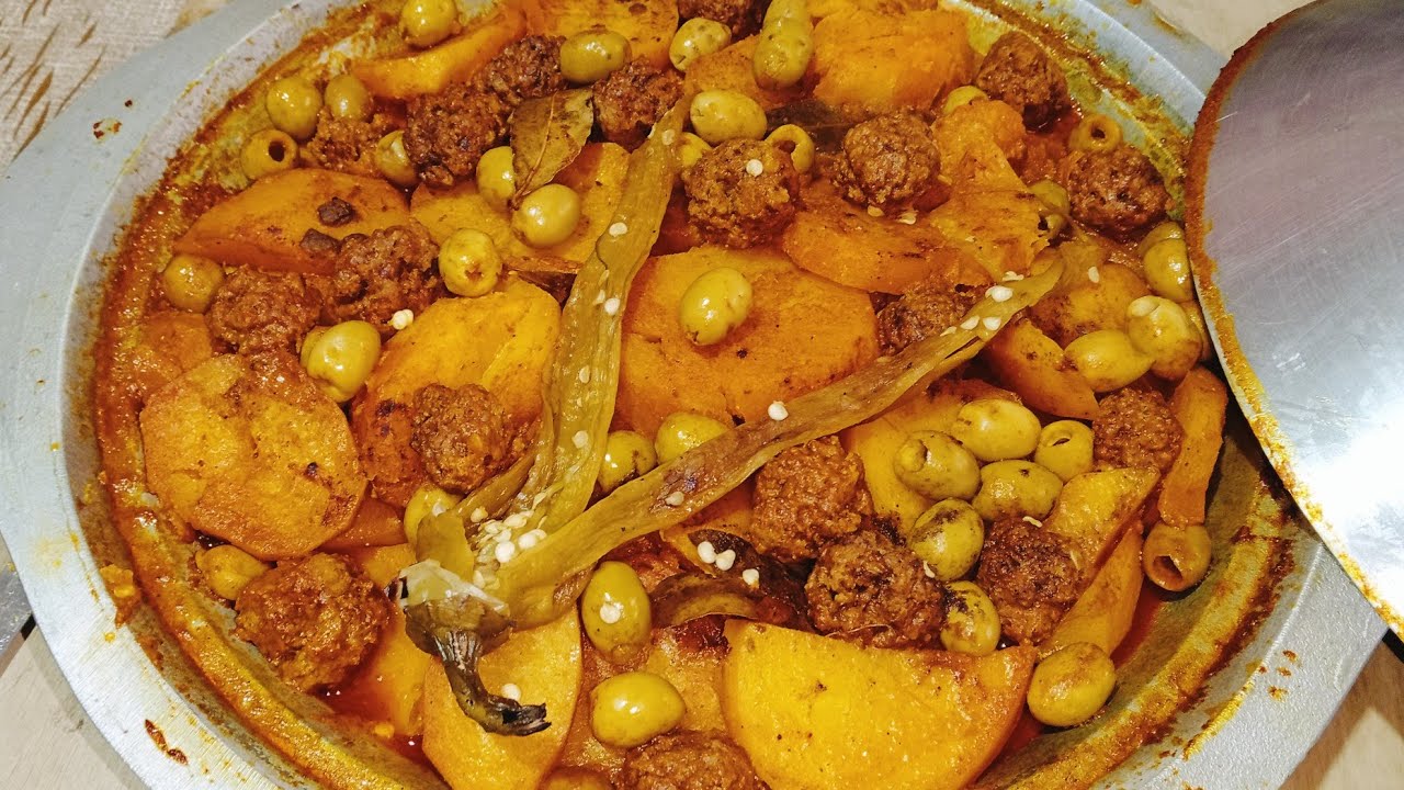 طريقة التحضير طاجين  بالخضر ولحم مداق لايقاوم 😋👍😍🥰