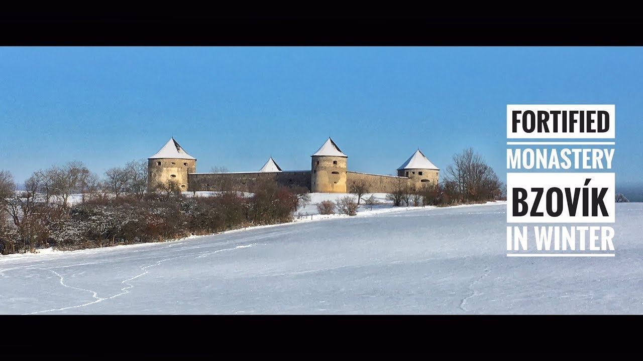 Opevnen&yacute; kl&aacute;&scaron;tor Bzov&iacute;k 🇸🇰