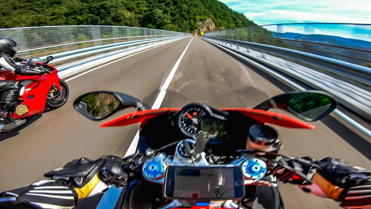 cu Mihai si a lui Ducati Panigale V4  prin nordul Italiei