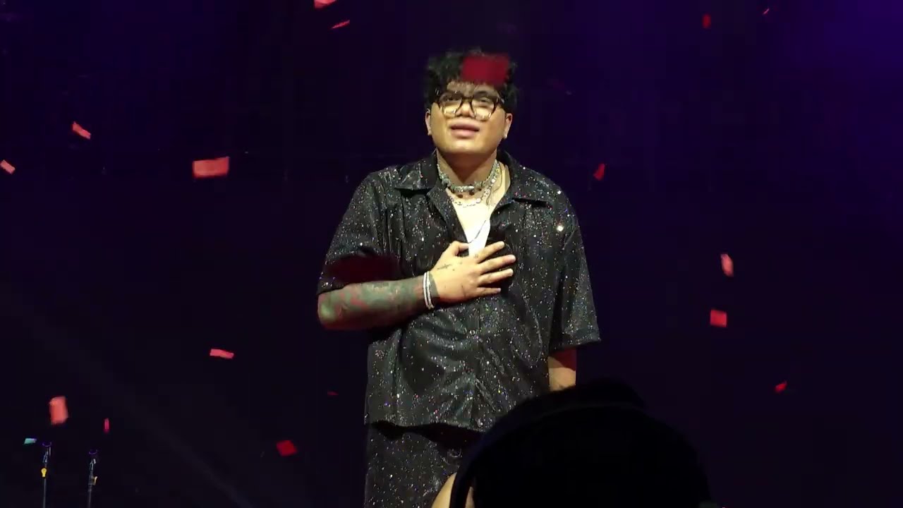 251122 Dionela - Sining (with Kyla & Ki Floto) (Live) @ The Grace World Tour in Manila Day 2