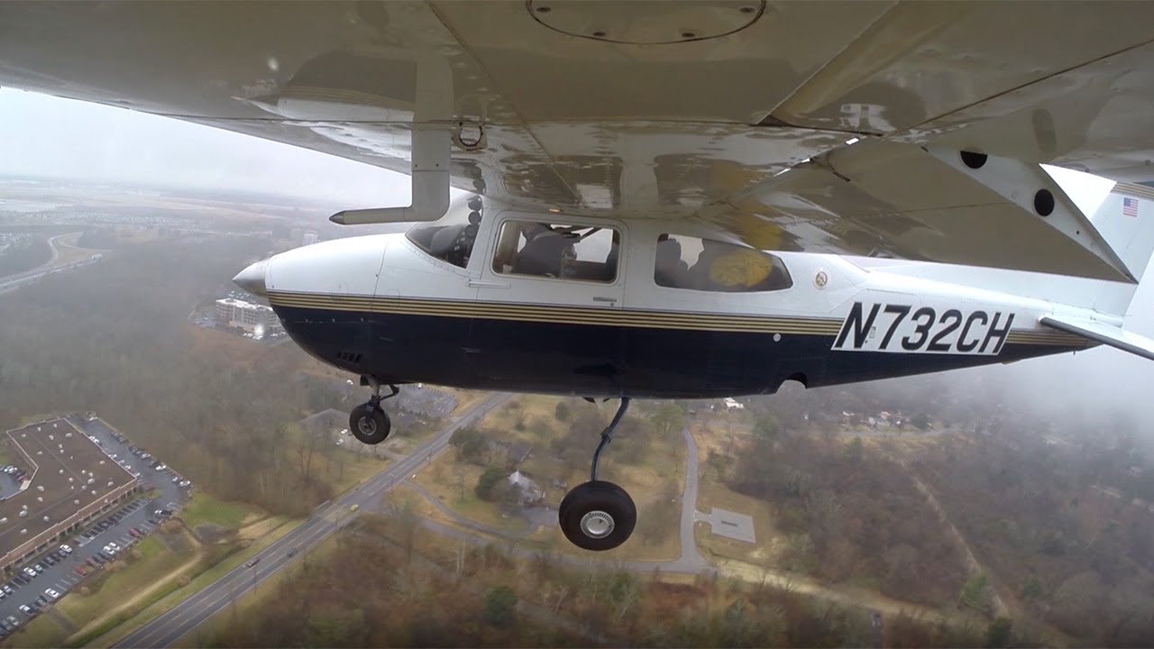 Hand Flying an ILS Approach to (nearly) Minimums: IFR Flight in a Cessna 210 to Nashville, TN