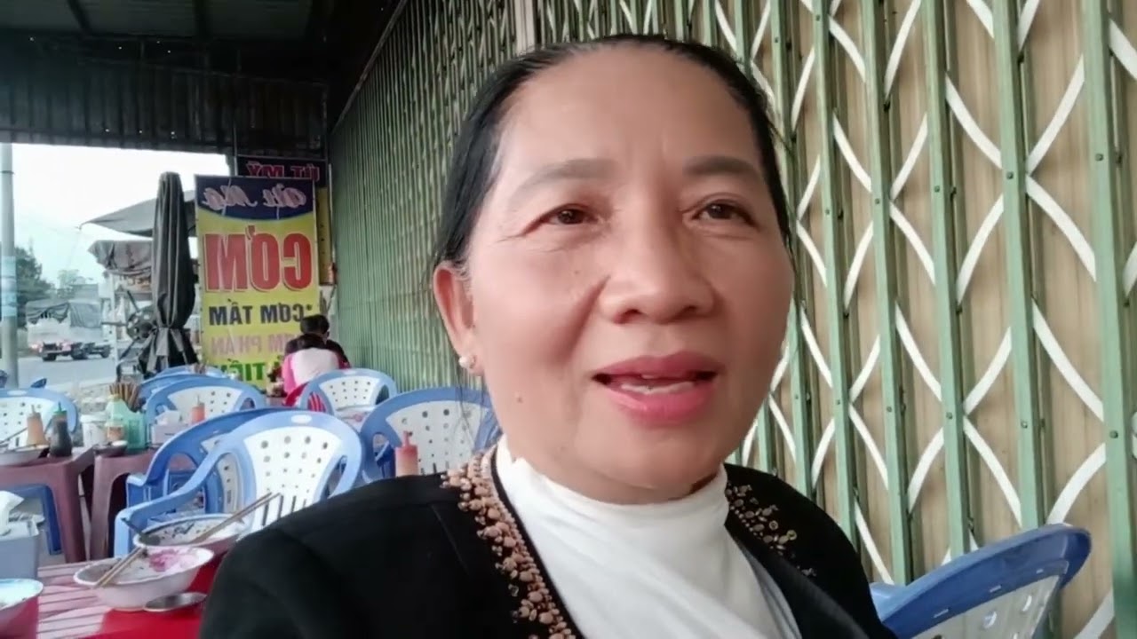 Hủ tiếu 20k, rất ngon ở  ngã năm Tân Thành, Lai Vung, Đồng Tháp.