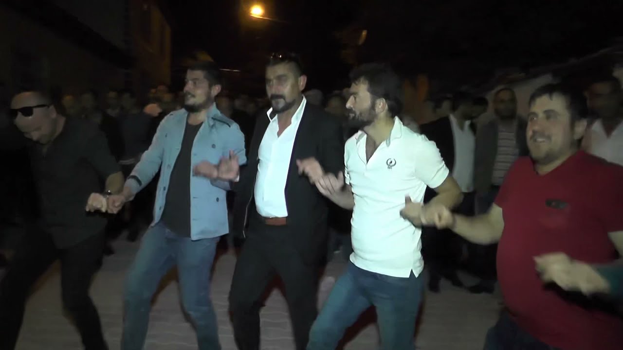 Hürriyet Mahallesi Eğlenceleri - Turan ALTIN (Halaylar)