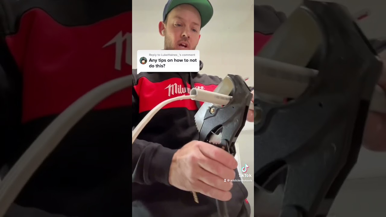 Резка трубы без резки кабеля
