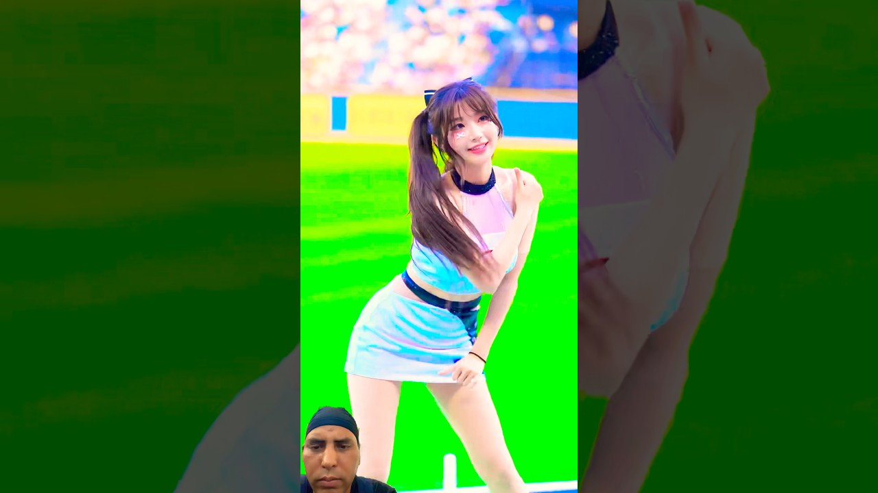 GOOD THING { I~DLE } LEE JU ~EUN #cheerleader #dance #fancam #japan #nell #lazicon #shorts #korean
