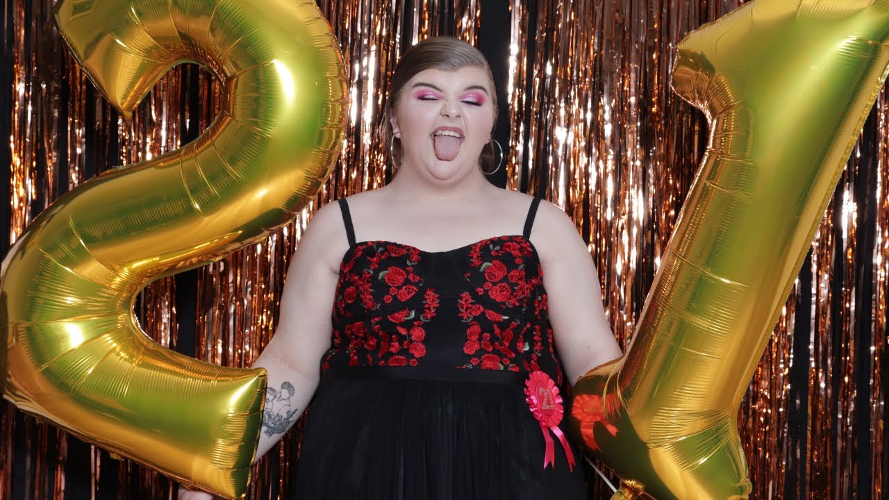 MY 21ST BIRTHDAY PARTY VLOG! | 26-10-19| Chloe Benson
